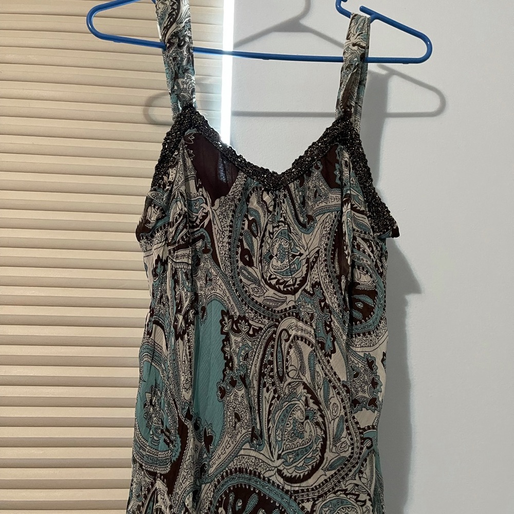 SHIPPING NOT INCLUDED - dry cleaned
